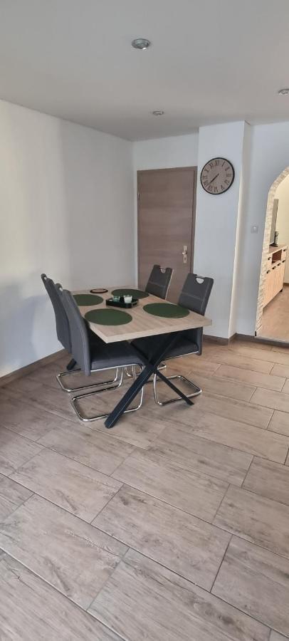 Ferienhaus Thalia 3 Ubach-Palenberg Luaran gambar